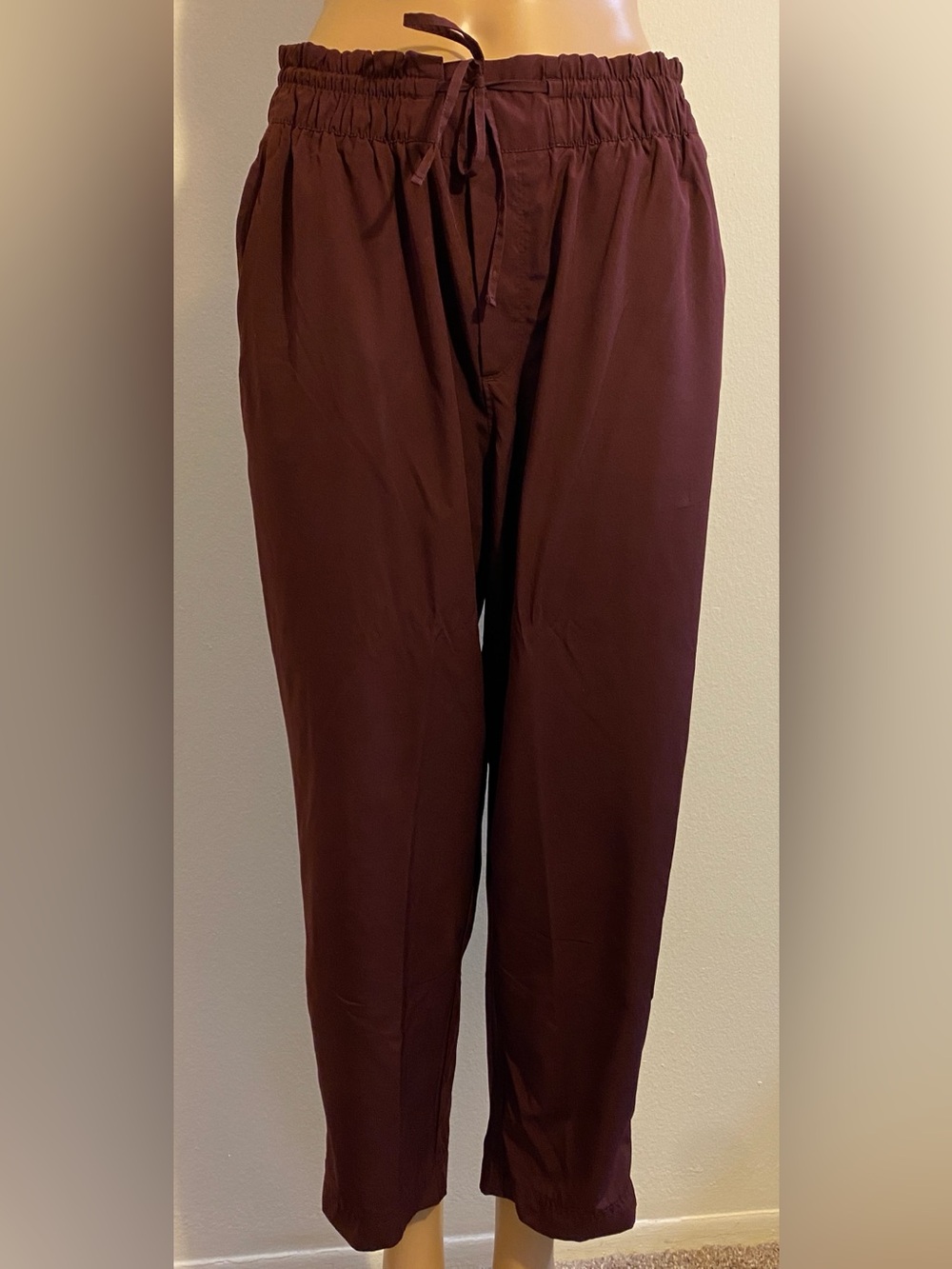Women Old Navy StretchTech Quick Dry Lightweight Elastic Drawstring Waist